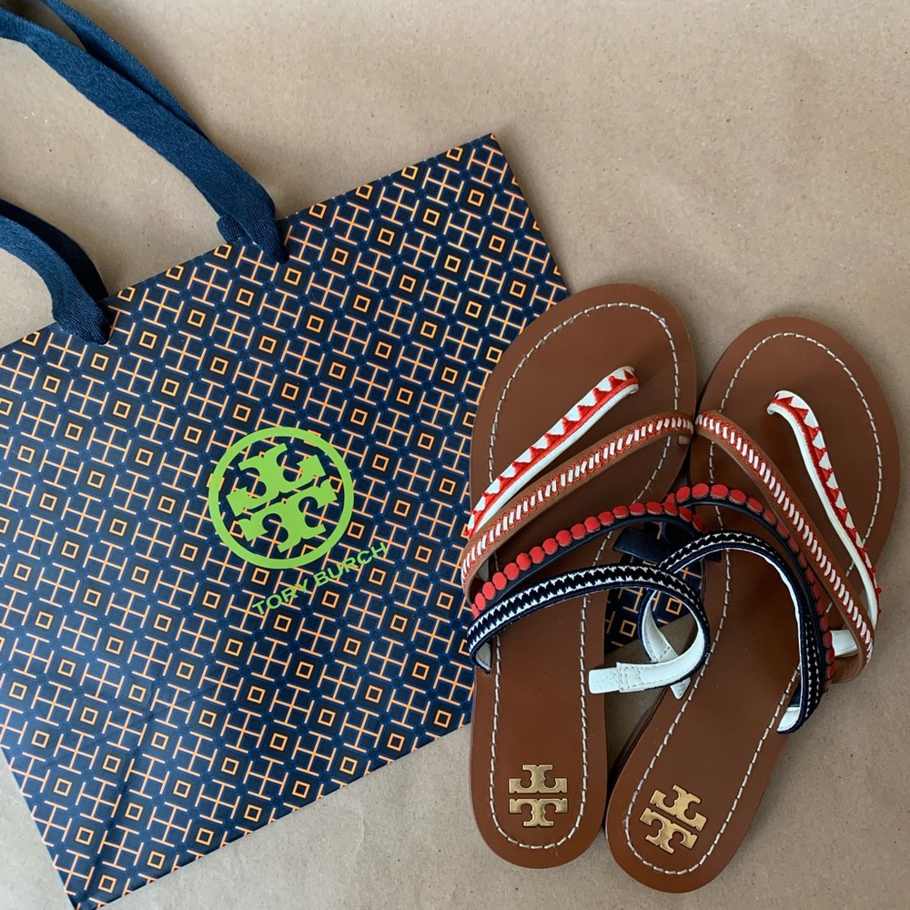 TORY BURCH Patos Embroidered Strappy Sandal ❤️🤍